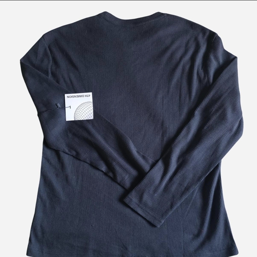 NEW Black Long Sleeve Graphic Shirt Size M - Picture 3 of 3